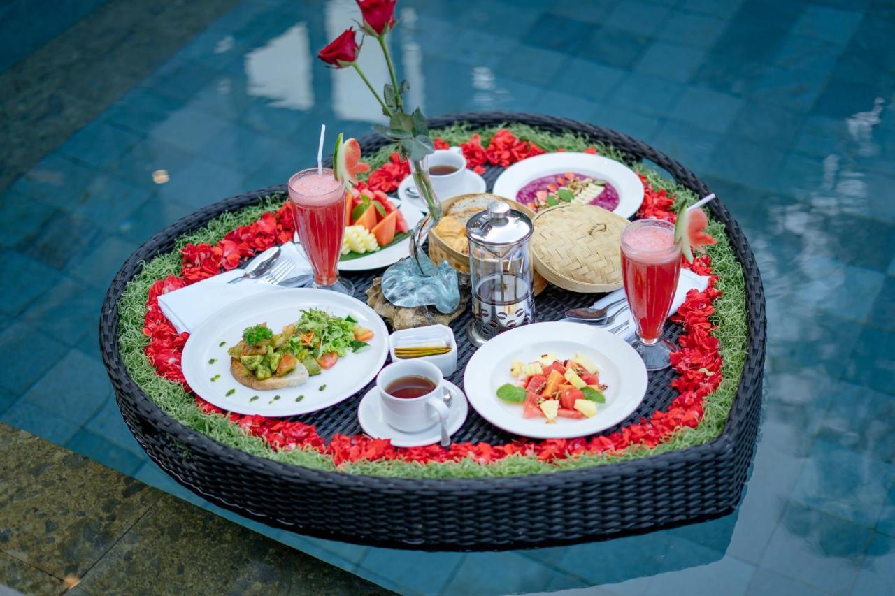 Ahamta By Prasi Hotel