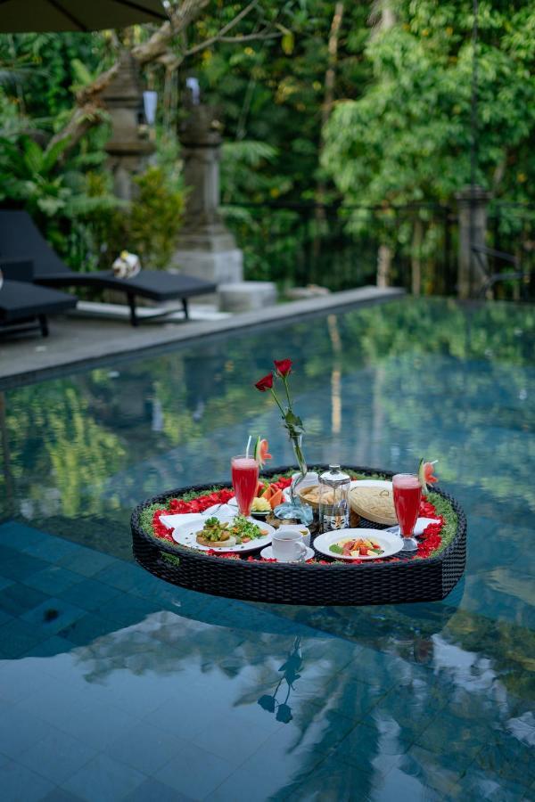 Ahamta By Prasi Hotel 3*